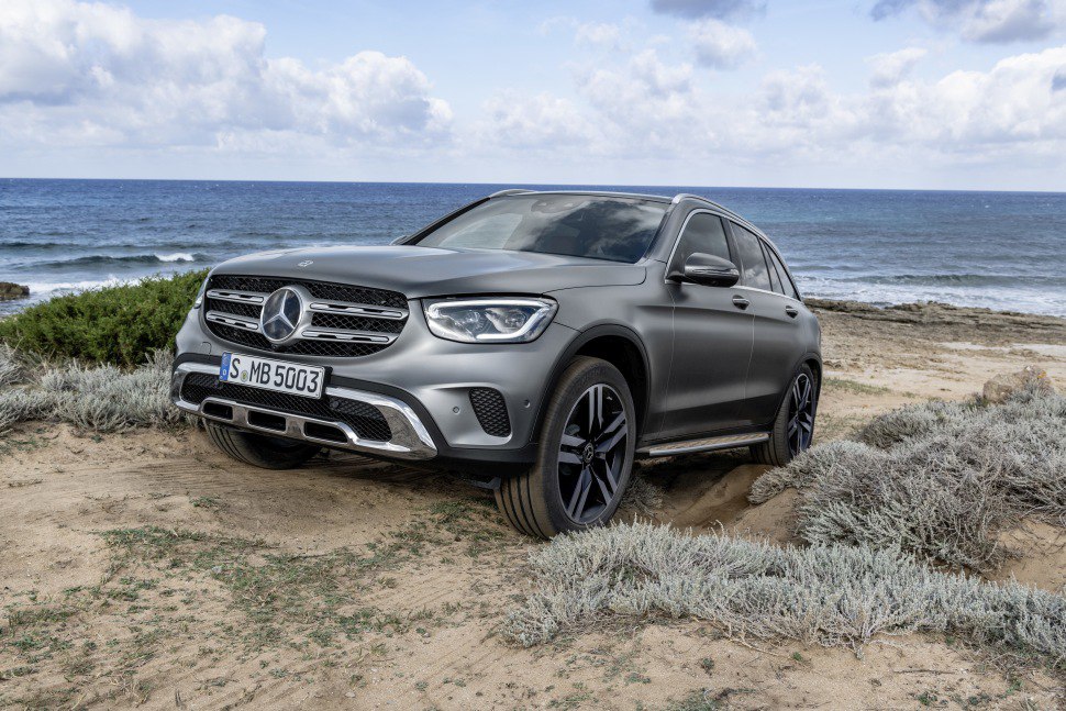 MercedesBenz GLC SUV (X253, facelift 2019) GLC 300e (320 Hp) PlugIn